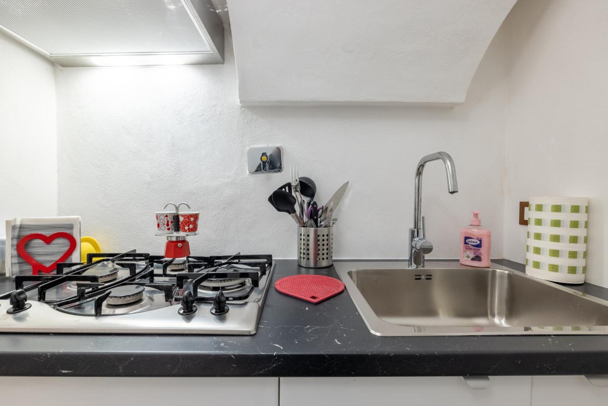 Lovely Studio Apartment - Capocci Rome Luaran gambar